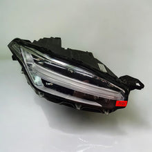 Laden Sie das Bild in den Galerie-Viewer, Frontscheinwerfer Volvo Xc90 II 31655808 31655807 Rechts Scheinwerfer Headlight