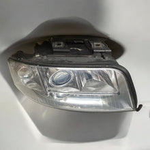 Laden Sie das Bild in den Galerie-Viewer, Frontscheinwerfer Audi A6 C5 Rechts Scheinwerfer Headlight