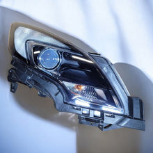 Laden Sie das Bild in den Galerie-Viewer, Frontscheinwerfer Opel Zafira C 39009022 Laser Rechts Scheinwerfer Headlight