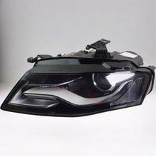 Load image into Gallery viewer, Frontscheinwerfer Audi A4 B8 8K0941003P Xenon Links Scheinwerfer Headlight