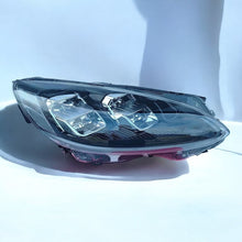 Laden Sie das Bild in den Galerie-Viewer, Frontscheinwerfer Ford Kuga LV4B-13E014-FB LED Rechts Scheinwerfer Headlight SCH1493693387od