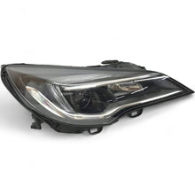 Laden Sie das Bild in den Galerie-Viewer, Frontscheinwerfer Opel Astra 39077801 Rechts Scheinwerfer Headlight SCH1840610927qf