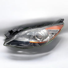 Laden Sie das Bild in den Galerie-Viewer, Frontscheinwerfer Mazda III 100-41345 Links Scheinwerfer Headlight