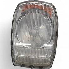 Laden Sie das Bild in den Galerie-Viewer, Frontscheinwerfer Mercedes-Benz W114 Rechts Scheinwerfer Headlight SCH2298013040nt