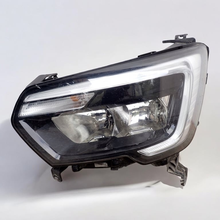 Frontscheinwerfer Renault Master III 260607867R Links Scheinwerfer Headlight