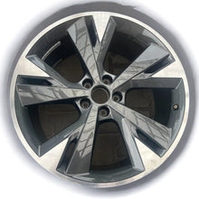 Laden Sie das Bild in den Galerie-Viewer, 1x Alufelge 20 Zoll 9.0" 5x112 42ET 89A601025M Audi E-Tron Rim Wheel