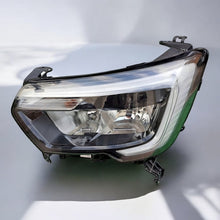 Load image into Gallery viewer, Frontscheinwerfer Renault Master 260607867R LED Links Scheinwerfer Headlight