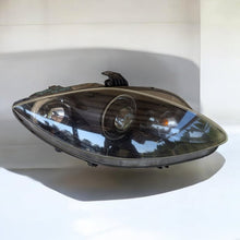 Laden Sie das Bild in den Galerie-Viewer, Frontscheinwerfer Seat Leon 1P1941032 Rechts Scheinwerfer Headlight