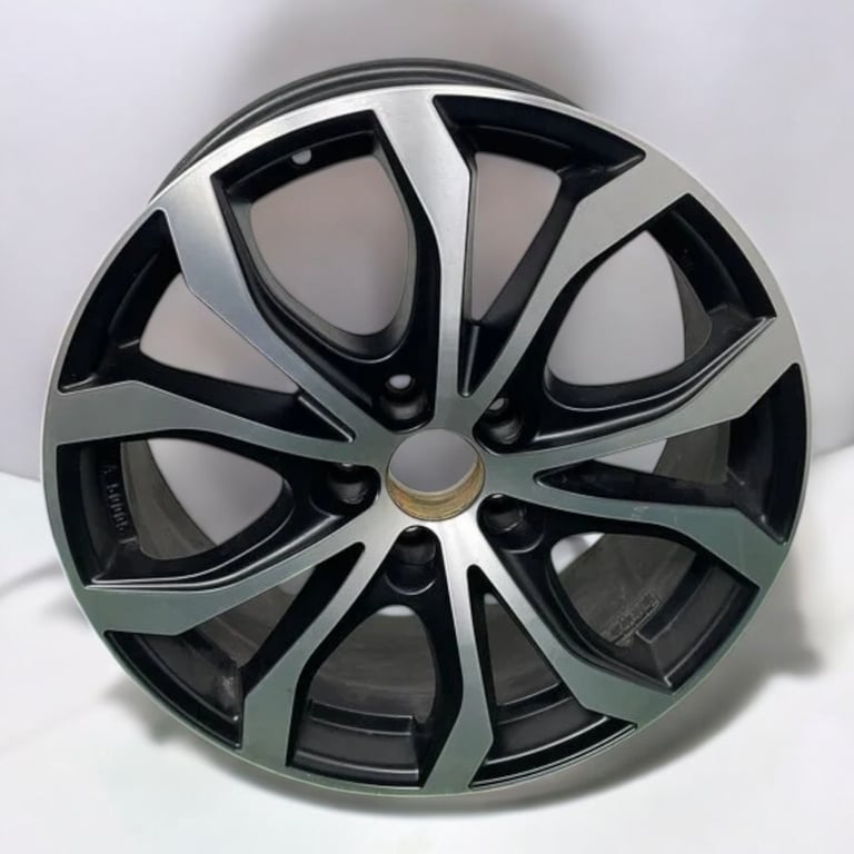 1x Alufelge 18 Zoll " 5x114.3 40ET RUA6669 Nissan Juke F15 Rim Wheel FEL7125431500ud