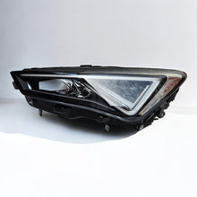 Load image into Gallery viewer, Frontscheinwerfer Seat Tarraco 5FJ941007J LED Links Scheinwerfer Headlight