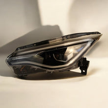 Load image into Gallery viewer, Frontscheinwerfer Renault Zoe 260609388R LED Links Scheinwerfer Headlight SCH9959008062ge
