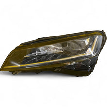 Load image into Gallery viewer, Frontscheinwerfer Skoda Superb III 3V1941015D 3V1941015 LED Links Headlight