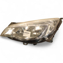 Load image into Gallery viewer, Frontscheinwerfer Opel Astra J Ein Stück (Rechts oder Links) Headlight SCH8998639657hx
