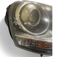 Laden Sie das Bild in den Galerie-Viewer, Frontscheinwerfer VW 301212272 Rechts Scheinwerfer Headlight SCH2008995399cv