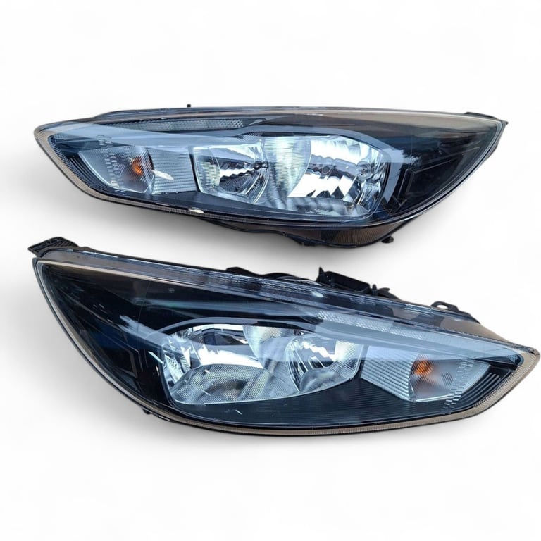 Frontscheinwerfer Ford Focus F1EB-13W029-A F1EB-13W030-A Ein Satz Headlight SCH3468165741qk