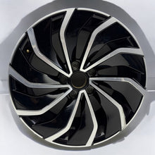Laden Sie das Bild in den Galerie-Viewer, 1x Alufelge 17 Zoll 7.5" 5x112 51ET Glanz Schwarz 5H0601025 VW Golf Viii FEL1623974557ge