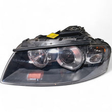Laden Sie das Bild in den Galerie-Viewer, Frontscheinwerfer Audi A3 8P0941003D Xenon Ein Stück (Rechts oder Links)