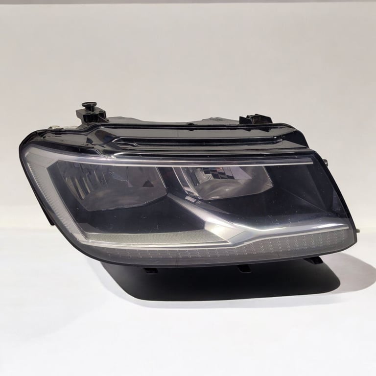 Frontscheinwerfer VW Tiguan 5NB941006B SKU16315 Rechts Scheinwerfer Headlight