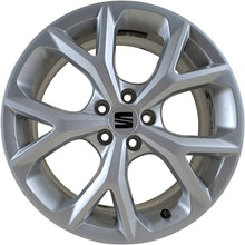 Load image into Gallery viewer, 1x Alufelge 17 Zoll 6.5&quot; 5x100 48ET Glanz Silber 6F9601025H Seat Arona Rim Wheel