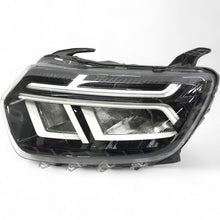 Load image into Gallery viewer, Frontscheinwerfer Dacia Duster 260602465R Full LED Ein Stück (Rechts oder Links)