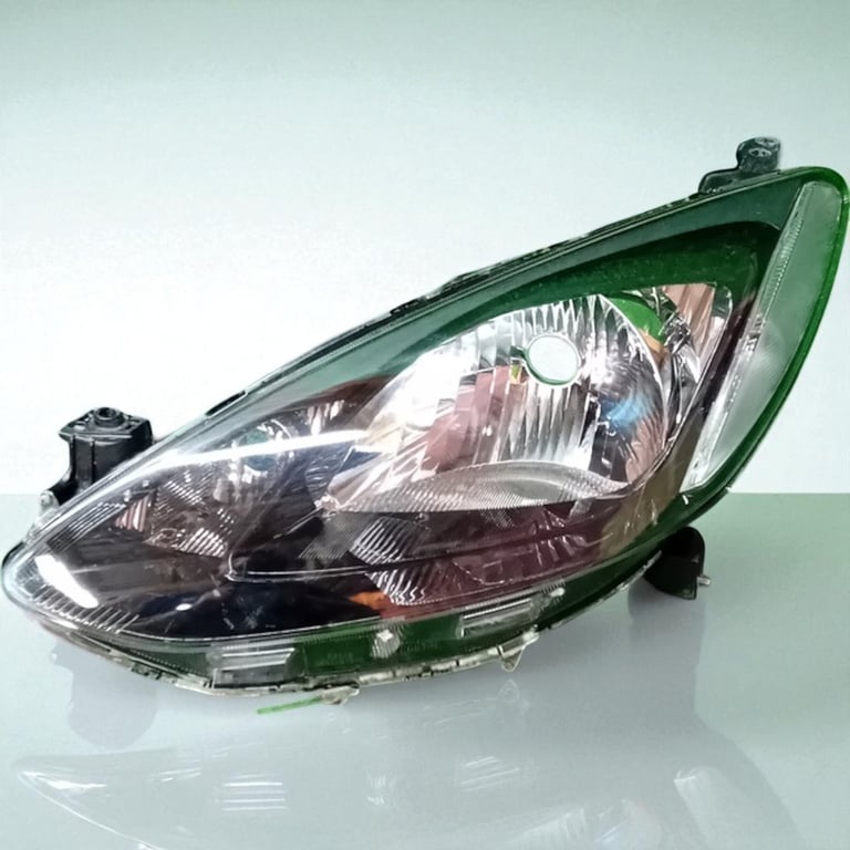 Frontscheinwerfer Mazda II K2442-51040 Links Scheinwerfer Headlight