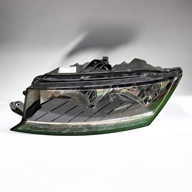 Frontscheinwerfer Skoda Fabia III 6V1941015D Links Scheinwerfer Headlight