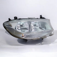 Laden Sie das Bild in den Galerie-Viewer, Frontscheinwerfer Mercedes-Benz Sprinter A9109060100 Rechts Headlight