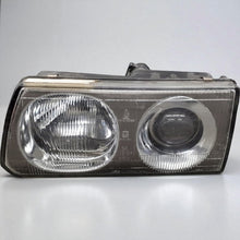 Laden Sie das Bild in den Galerie-Viewer, Frontscheinwerfer Mitsubishi Delica 100-37619 Links Scheinwerfer Headlight