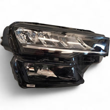 Laden Sie das Bild in den Galerie-Viewer, Frontscheinwerfer Skoda Karoq 57B941010 LED Rechts Scheinwerfer Headlight SCH5052991885ct