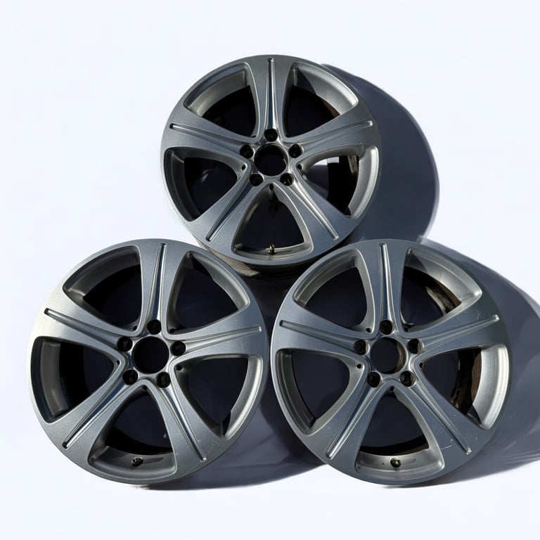 1x Alufelge 17 Zoll 7.5" 5x112 40ET Glanz Silber A2134011200 Mercedes-Benz