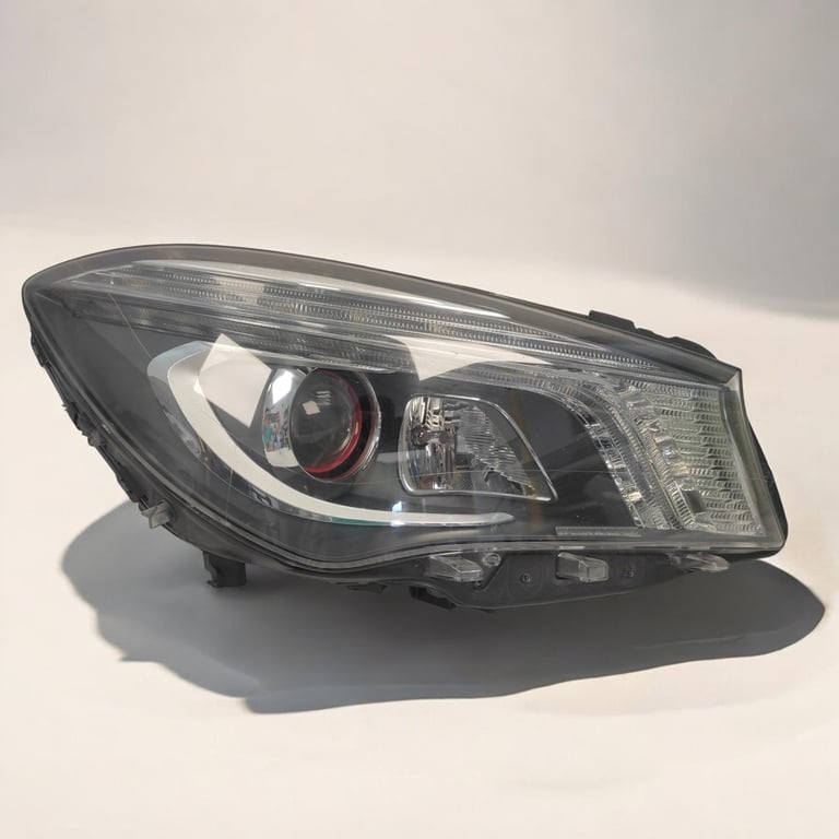 Frontscheinwerfer Mercedes-Benz Cla Amg A1179067000 Xenon Rechts Headlight