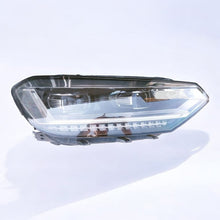 Load image into Gallery viewer, Frontscheinwerfer VW Touran 5TB941082A 030129923400 LED Rechts Headlight