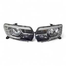 Frontscheinwerfer Dacia Sandero 260103529R 260605665R LED Ein Satz Headlight SCH3620141473ba
