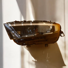 Laden Sie das Bild in den Galerie-Viewer, Frontscheinwerfer Opel Astra L 9840160880 LED Links Scheinwerfer Headlight SCH9658820313fg