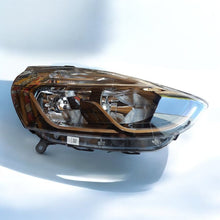 Laden Sie das Bild in den Galerie-Viewer, Frontscheinwerfer Renault Clio 260103317 Rechts Scheinwerfer Headlight