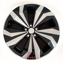 Load image into Gallery viewer, 1x Alufelge 17 Zoll 6.5" 5x100 39ET Glanz Schwarz 2GM601025 VW T-Cross Rim Wheel FEL2245917727yq
