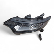 Laden Sie das Bild in den Galerie-Viewer, Frontscheinwerfer Mitsubishi Outlander III 8301C883 LED Links Headlight SCH2228797006dr