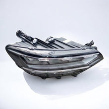 Laden Sie das Bild in den Galerie-Viewer, Frontscheinwerfer VW Passat B8 3G1941036 LED Rechts Scheinwerfer Headlight