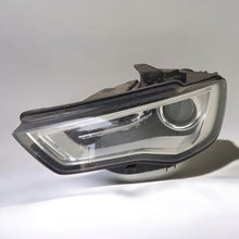 Laden Sie das Bild in den Galerie-Viewer, Frontscheinwerfer Audi A3 8V0941031 1ZS010740-41 LED Links Headlight