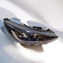 Laden Sie das Bild in den Galerie-Viewer, Frontscheinwerfer Ford Focus NX7B13E014CD LED Rechts Scheinwerfer Headlight SCH5585076415oe