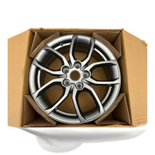 Laden Sie das Bild in den Galerie-Viewer, 1x Alufelge 17 Zoll 6.5&quot; 5x114.3 403004671R Renault Clio Iv Rim Wheel