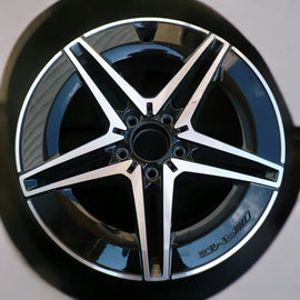 1x Alufelge 18 Zoll 7.5