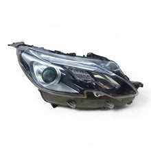 Laden Sie das Bild in den Galerie-Viewer, Frontscheinwerfer Peugeot 2008 I 9814739580 Rechts Scheinwerfer Headlight