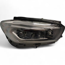 Laden Sie das Bild in den Galerie-Viewer, Frontscheinwerfer Mercedes-Benz W247 A2479060605 Rechts Scheinwerfer Headlight SCH2663554766cb