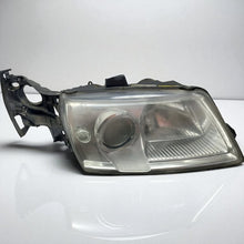 Laden Sie das Bild in den Galerie-Viewer, Frontscheinwerfer Saab 9-5 89008301 Xenon Rechts Scheinwerfer Headlight
