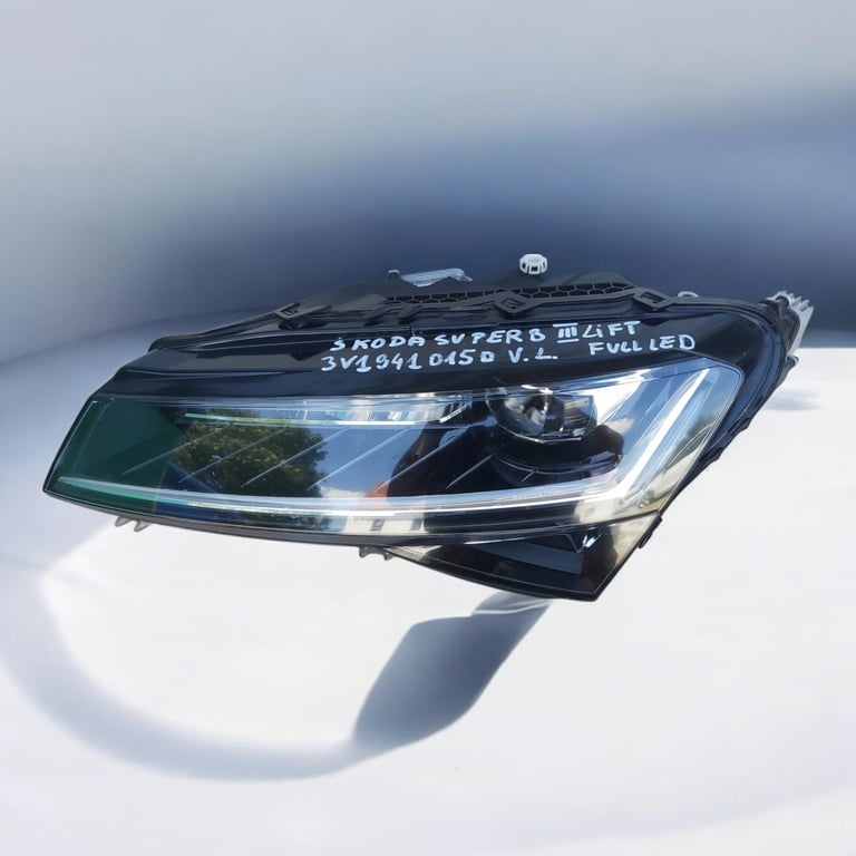 Frontscheinwerfer Skoda Superb III 3V1941015D LED Links Scheinwerfer Headlight
