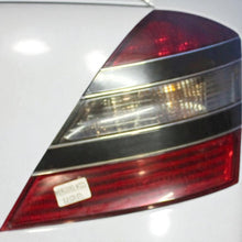 Load image into Gallery viewer, Rückleuchte Mercedes-Benz W221 Rechts Rearlight