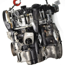 Load image into Gallery viewer, Motor Mercedes-Benz W176 607951 1.5 CDI 109PS 80kW 99TKm 2015 Diesel Unkomplett