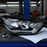 Frontscheinwerfer Audi A1 82A941004 Rechts Scheinwerfer Headlight
