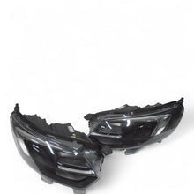 Laden Sie das Bild in den Galerie-Viewer, Frontscheinwerfer Opel Zafira Vivaro C 9832837680 Xenon Ein Satz Headlight